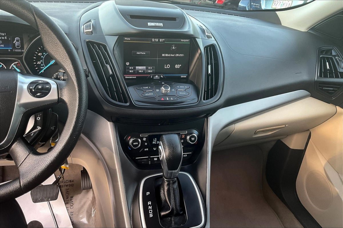 Used 2014 Ford Escape SE w/ Equipment Group 201A FWD image 12