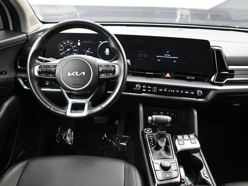 Certified 2023 Kia Sportage SX AWD/4WD image 20