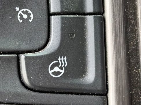 Used 2022 GMC Sierra 1500 Denali w/ Denali Premium Package image 24