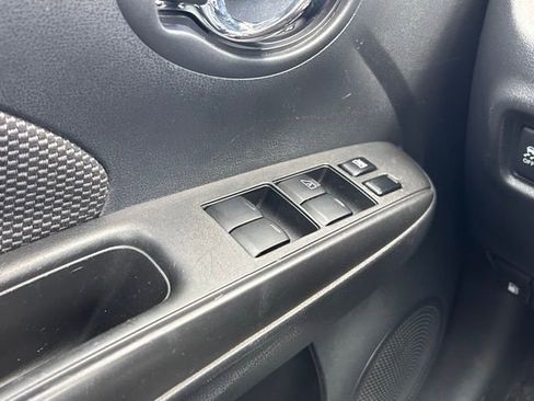 Used 2018 Nissan Versa SV image 16