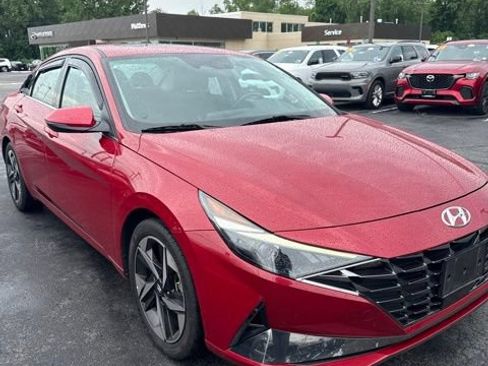 Used 2021 Hyundai Elantra SEL w/ Convenience + Premium Package FWD image 1