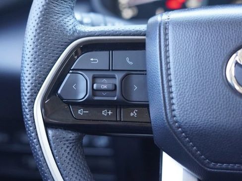 Used 2024 Toyota Tundra SR5 w/ SR5 Premium Package AWD/4WD image 22