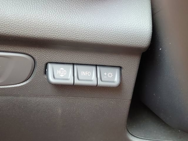 Used 2023 Buick Envision Avenir AWD/4WD image 14