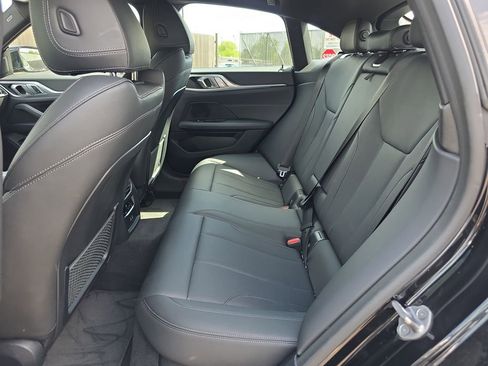 Used 2024 BMW i4 eDrive40 RWD image 10