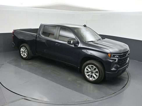 Used 2024 Chevrolet Silverado 1500 RST AWD/4WD image 27