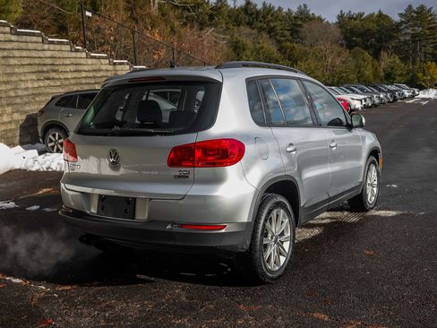 Used 2017 Volkswagen Tiguan Limited w/ Premium Package image 5