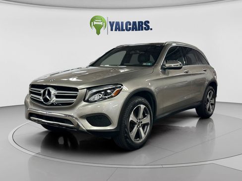 Used 2019 Mercedes-Benz GLC 300 4MATIC w/ Multimedia Package image 1