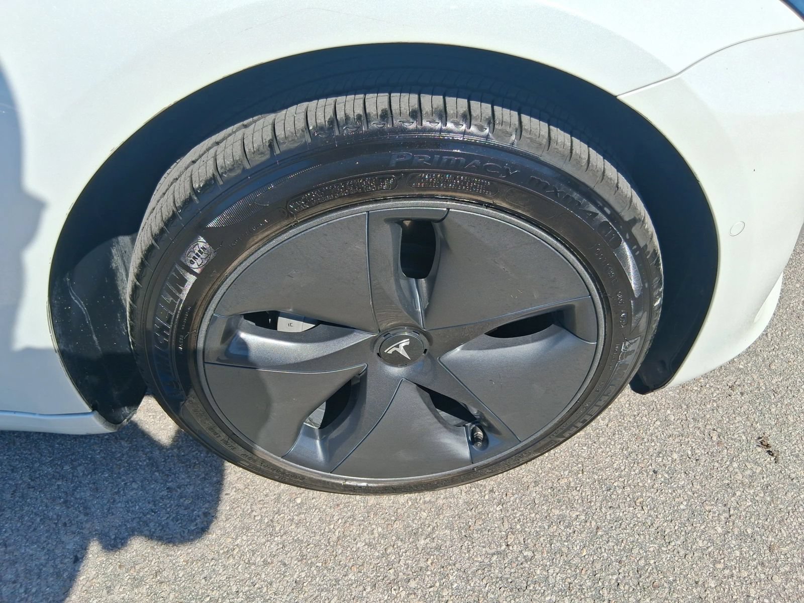 Used 2020 Tesla Model 3 Long Range AWD/4WD image 18
