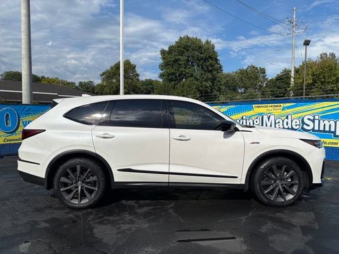 Used 2025 Acura MDX A-Spec AWD/4WD image 2