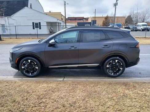 New 2026 Kia Sportage SX FWD image 6