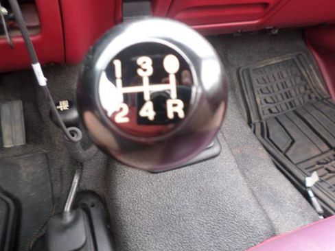 Used 1997 Ford F250 4x4 Regular Cab Heavy Duty image 16