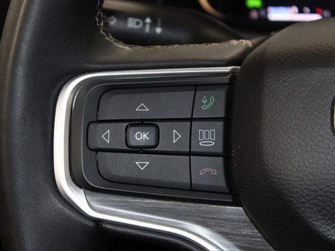 Used 2024 Jeep Wagoneer Series II image 37