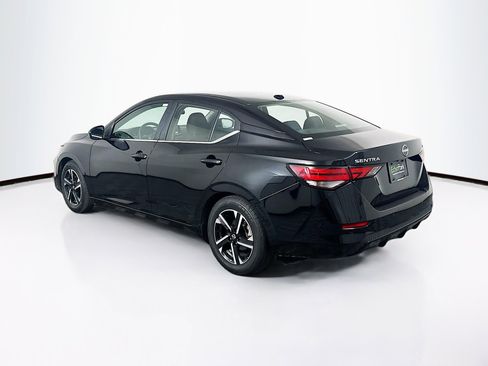 Used 2024 Nissan Sentra SV FWD image 5
