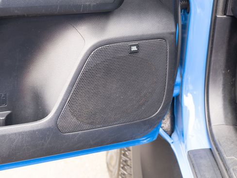 Used 2019 Toyota Tacoma TRD Pro AWD/4WD image 9