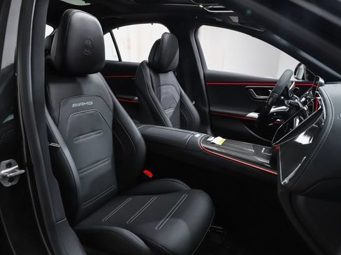 New 2026 Mercedes-Benz E 53 AMG e 4MATIC Sedan image 10