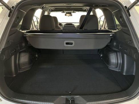 Certified 2025 Subaru Forester Premium image 25