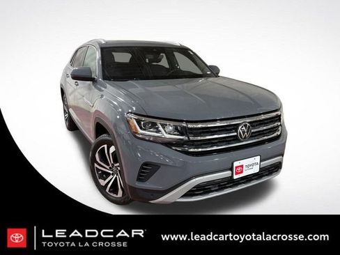 Used 2023 Volkswagen Atlas Cross Sport SEL image 1