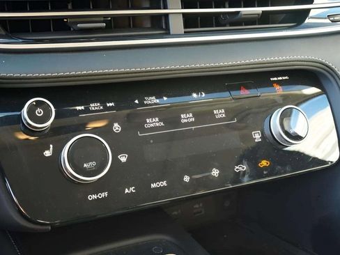 Used 2023 INFINITI QX60 Pure image 58