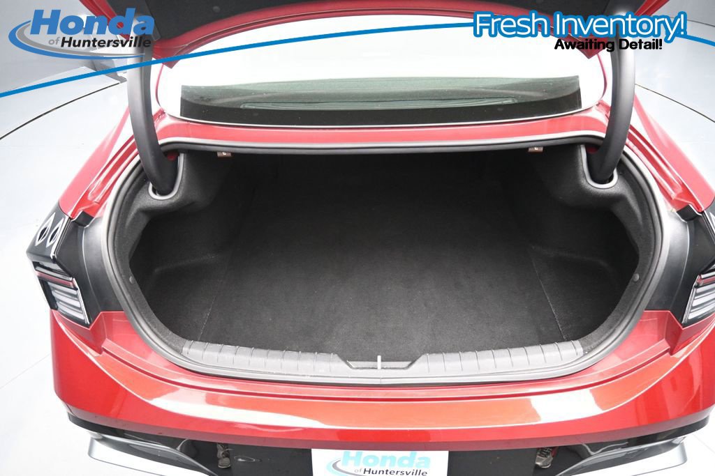 Used 2025 Hyundai Sonata SEL FWD image 12