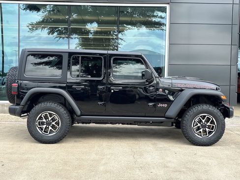 New 2026 Jeep Wrangler Unlimited Rubicon AWD/4WD image 2