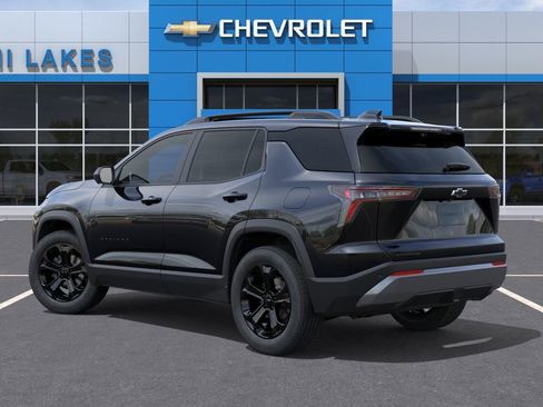New 2026 Chevrolet Equinox LT FWD image 3
