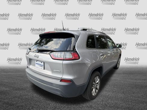 Used 2019 Jeep Cherokee Latitude Plus FWD image 9