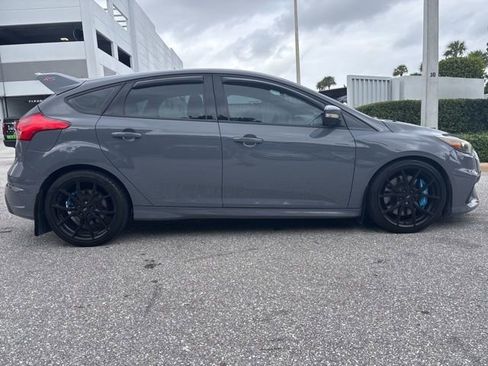 Used 2017 Ford Focus RS image 2