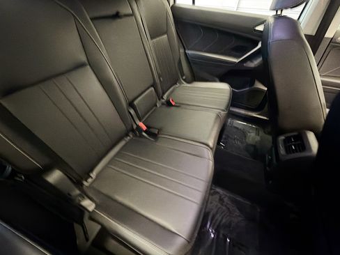 Used 2024 Volkswagen Tiguan Wolfsburg Edition AWD/4WD image 14