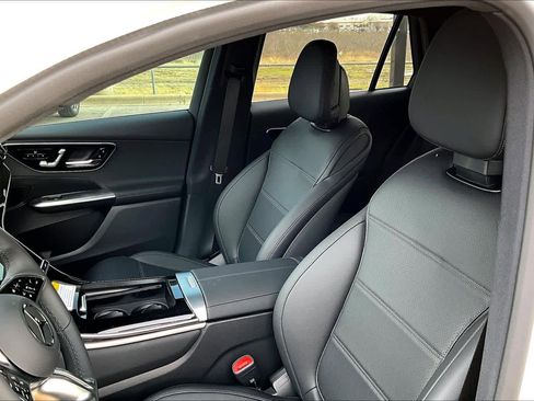 New 2026 Mercedes-Benz GLC 300 image 17