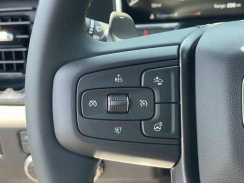 New 2026 GMC Sierra 1500 AT4 w/ AT4 Premium Package AWD/4WD image 9
