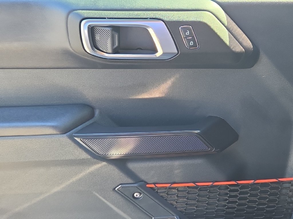 Used 2024 Ford Bronco Raptor w/ Interior Carbon Fiber Pack 6 AWD/4WD image 27