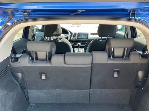 Used 2022 Honda HR-V EX image 8