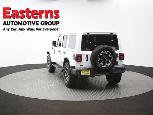Used 2024 Jeep Wrangler Unlimited Sahara w/ Dual Top Group AWD/4WD image 65