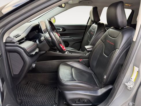 Used 2022 Jeep Compass Trailhawk w/ Trailhawk Elite Group image 14