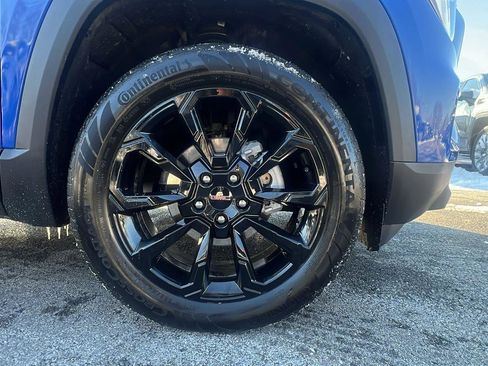 Used 2026 GMC Terrain Elevation w/ Elevation Premium Package image 10