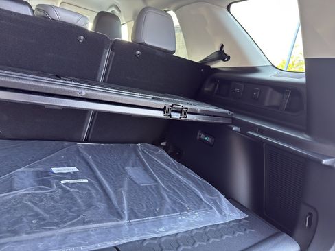 New 2025 Ford Bronco Sport Badlands image 56