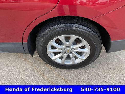 Used 2018 Chevrolet Equinox LT AWD/4WD image 11