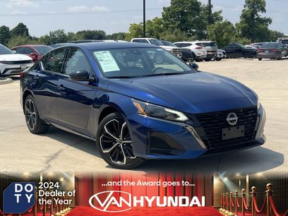 Used 2024 Nissan Altima 2.5 SR w/ SR Premium Package