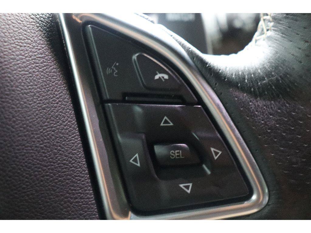 Used 2016 Chevrolet Camaro SS RWD image 13