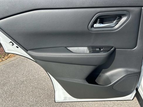 New 2026 Nissan Rogue SV AWD/4WD image 22