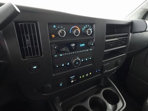 Used 2024 Chevrolet Express 3500 LT w/ LT Preferred Equipment Group image 13