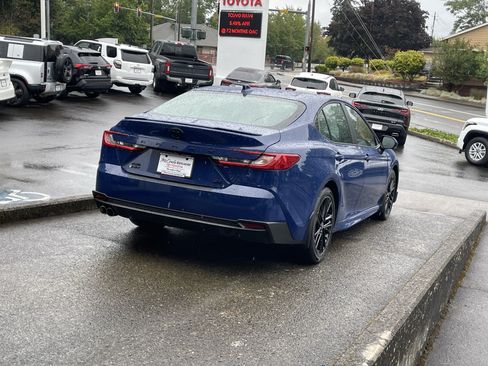 Certified 2025 Toyota Camry SE w/ Convenience Package AWD/4WD image 8