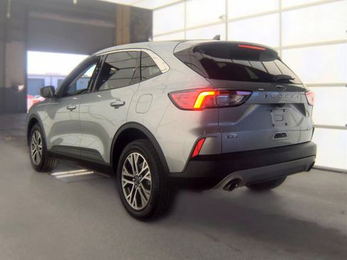 Used 2022 Ford Escape SEL AWD/4WD image 3