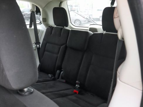 Used 2019 Dodge Grand Caravan SE image 32