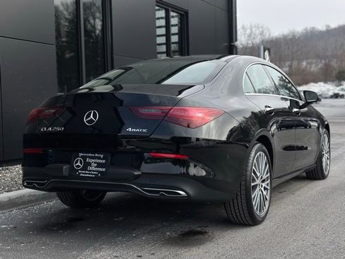 Used 2025 Mercedes-Benz CLA 250 4MATIC image 7