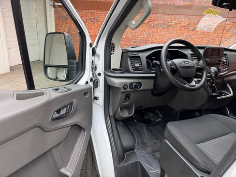 Used 2023 Ford Transit 250 Low Roof w/ Exterior Upgrade Package image 9