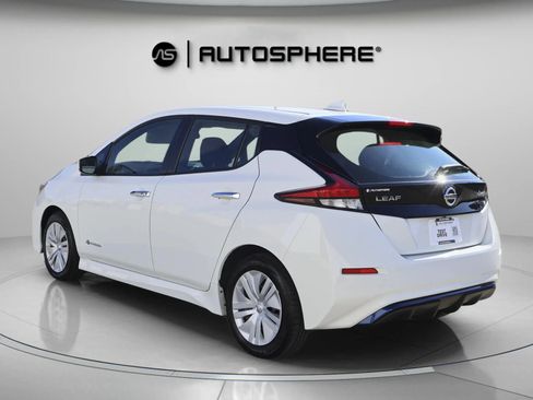 Used 2018 Nissan Leaf S image 7