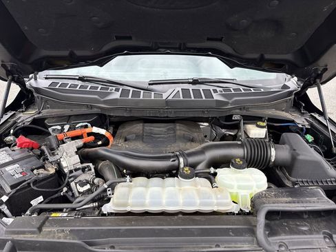 Used 2022 Ford F150 XLT w/ Equipment Group 302A High image 17