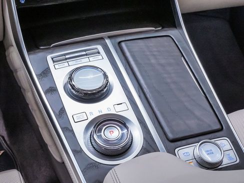 Certified 2024 Genesis GV80 3.5T w/ Prestige Package image 19