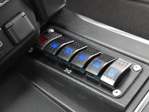 Used 2021 GMC Sierra 3500 Denali w/ Denali Ultimate Package image 29